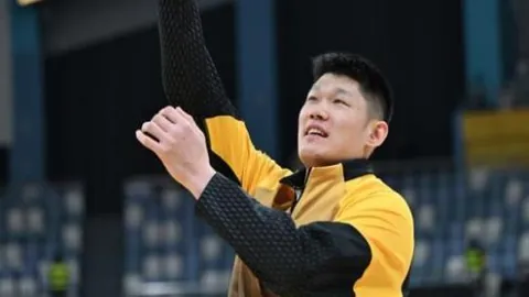 卡尔斯鲁厄对决德累斯顿：两日9胜7，专家深度质合分析揭示前区